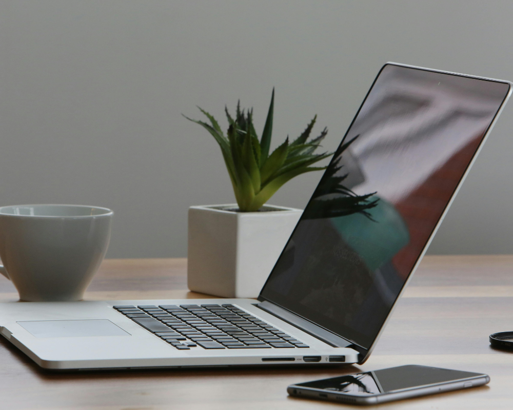 Is a desktop computer or a laptop better?